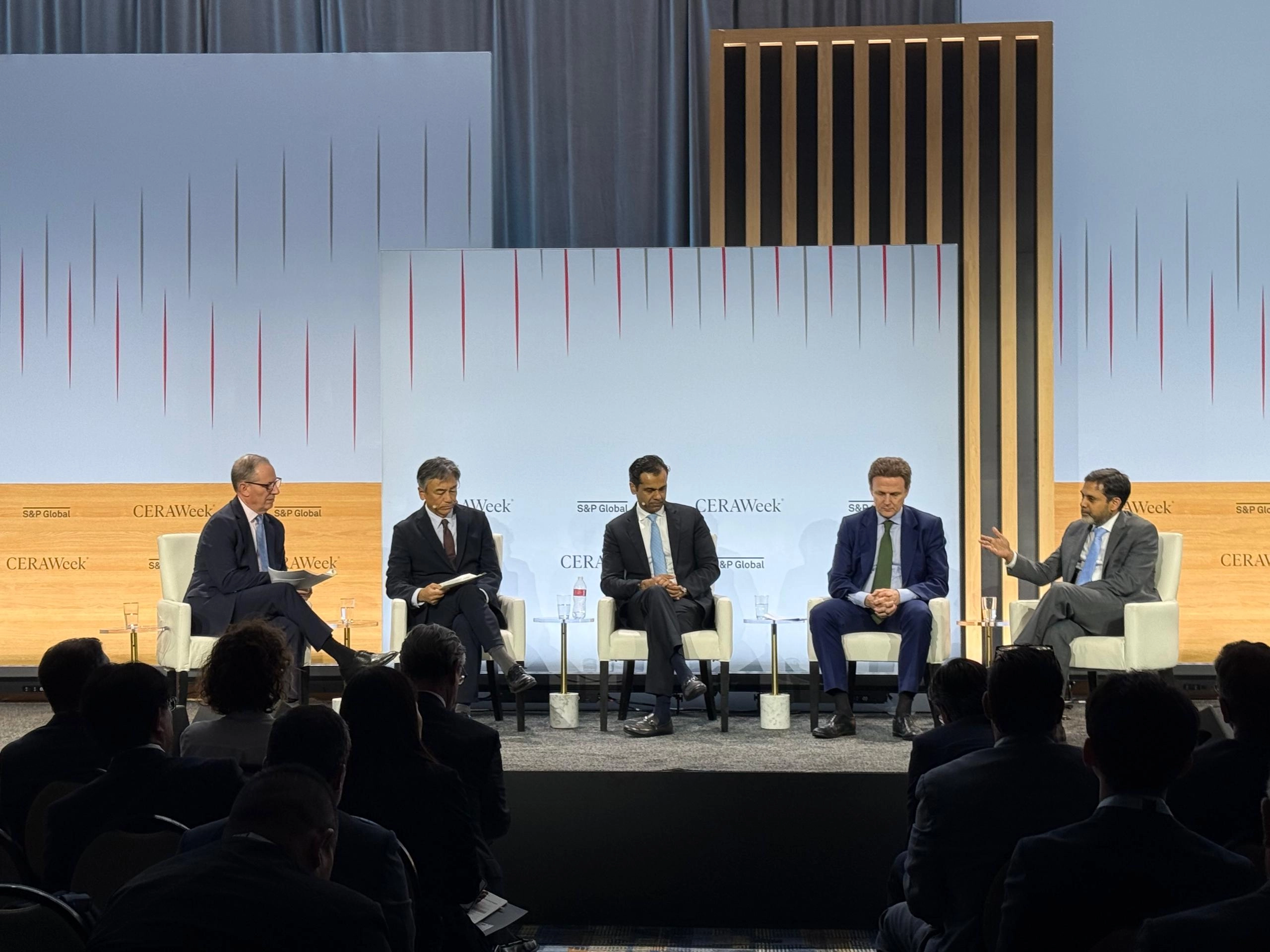 Ceraweek Renewable energy Clean energy Gentari